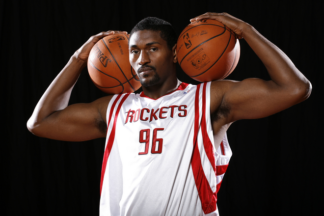 Ron Artest Playing in Houston Rocket